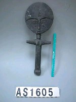 藏品(阿庫巴守護神木雕偶)的圖片